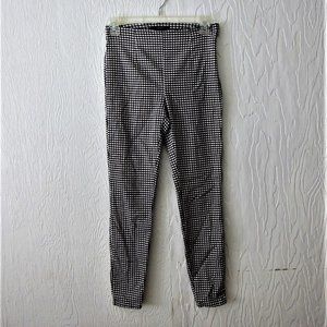 Black and white plaid trouser jegging pants